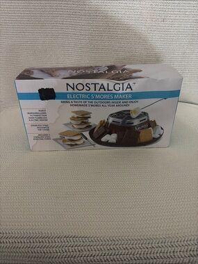 Nostalgia Brown S'mores Maker with Blue Accent